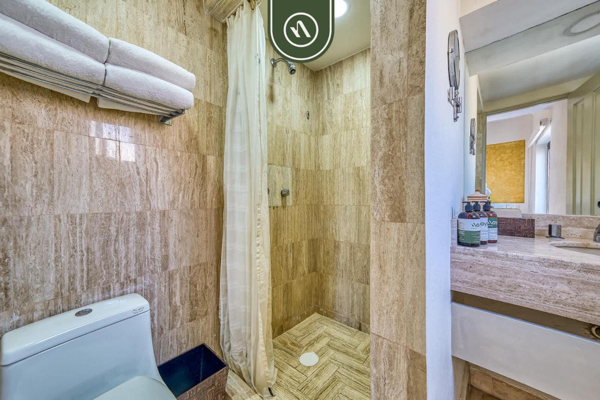 Beachfront 2 Bedroom Condo - Beach - Pools - Tennis Puerto Vallarta Exterior photo