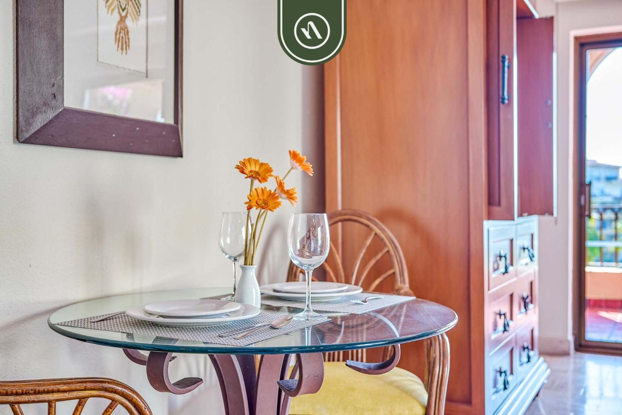 Beachfront 2 Bedroom Condo - Beach - Pools - Tennis Puerto Vallarta Exterior photo