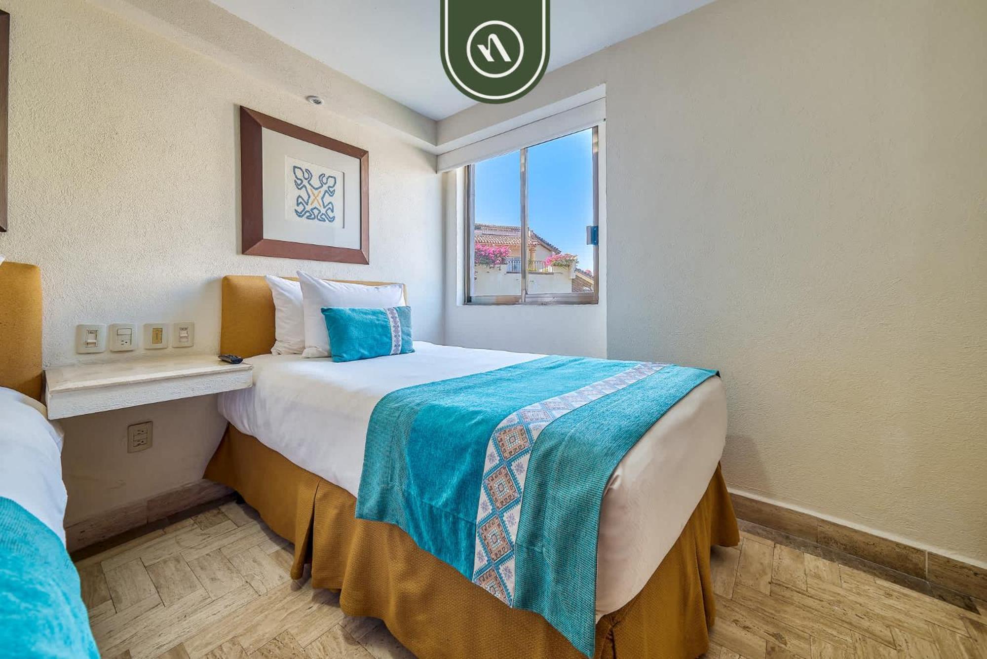 Beachfront 2 Bedroom Condo - Beach - Pools - Tennis Puerto Vallarta Exterior photo