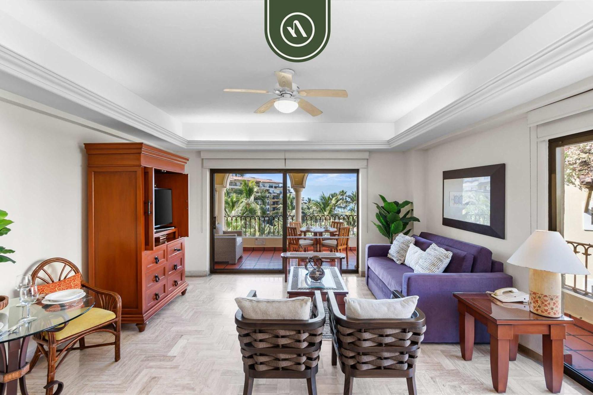 Beachfront 2 Bedroom Condo - Beach - Pools - Tennis Puerto Vallarta Exterior photo